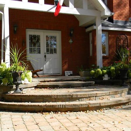 Maple Woods Casselman Ngoại thất bức ảnh